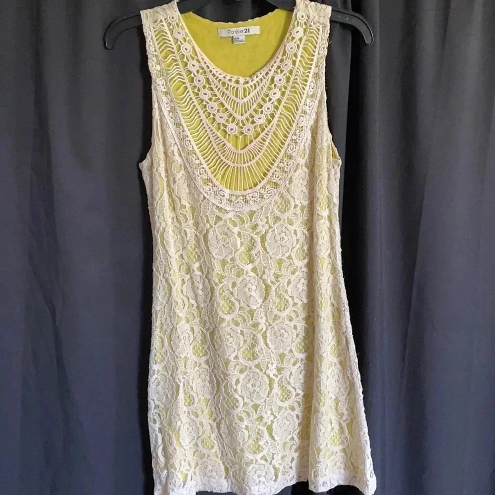 Lace with yellow undertone